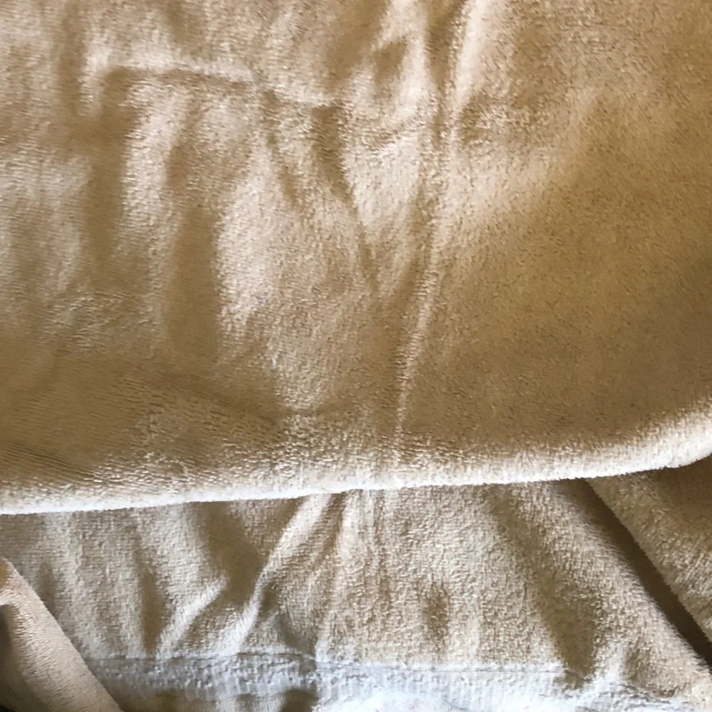 Soft Light Beige Towel - Plush Bath Towel
